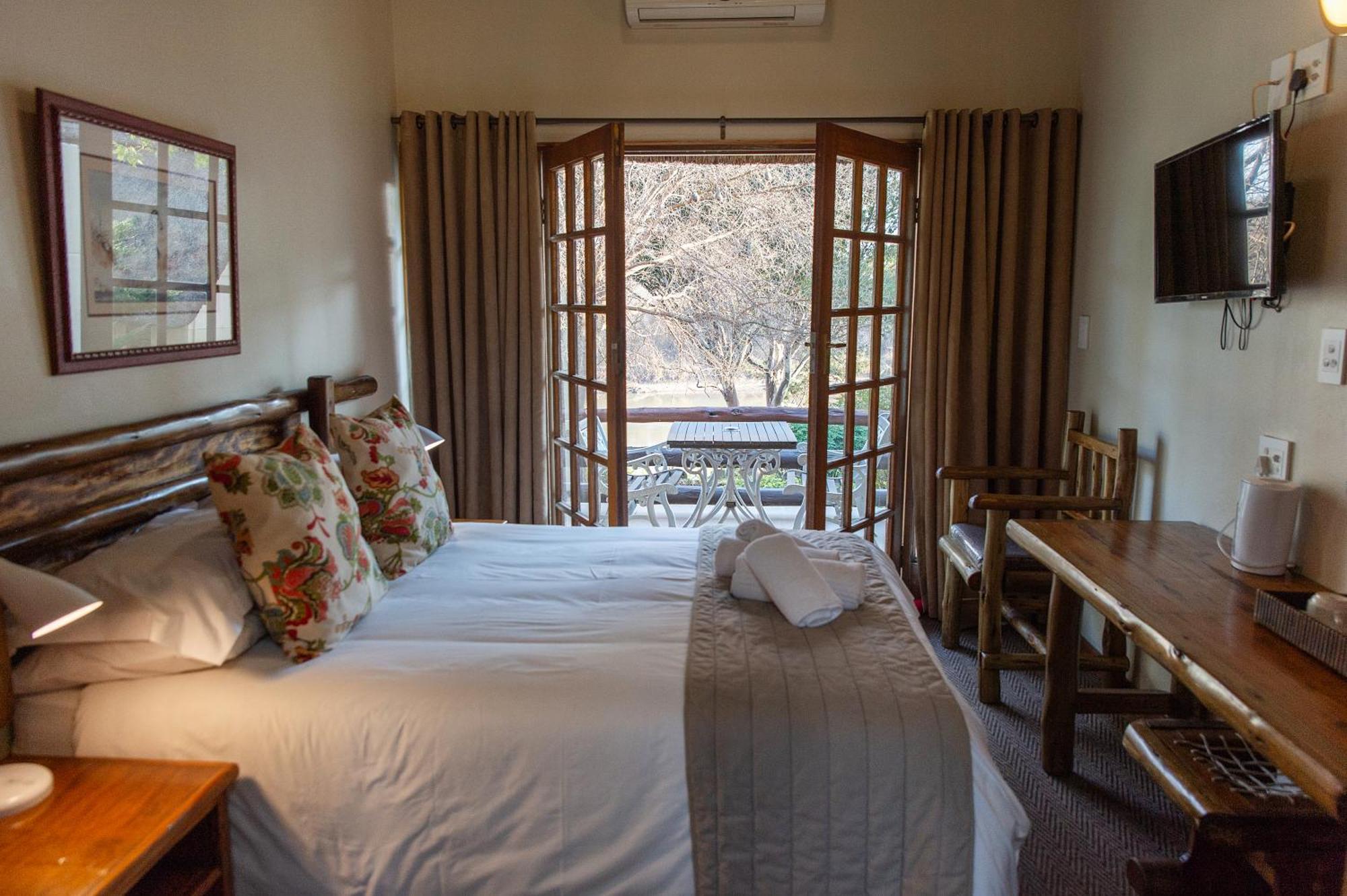 Riverside Lodge & Conference Center Aliwal North Ngoại thất bức ảnh