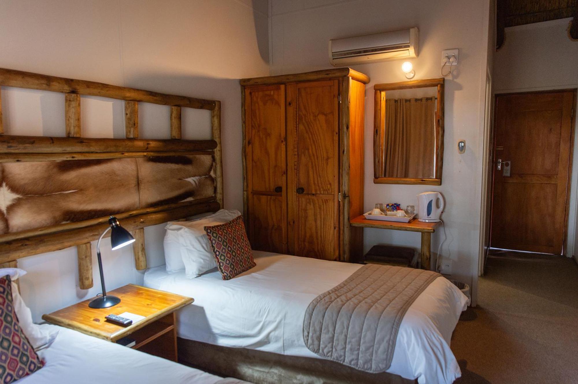 Riverside Lodge & Conference Center Aliwal North Ngoại thất bức ảnh