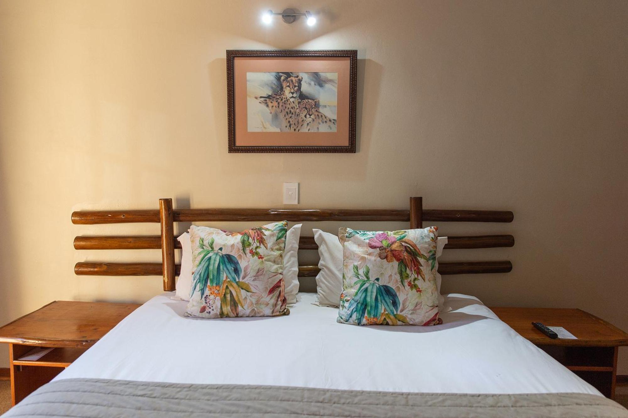 Riverside Lodge & Conference Center Aliwal North Ngoại thất bức ảnh