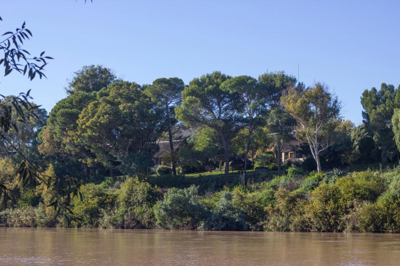 Riverside Lodge & Conference Center Aliwal North Ngoại thất bức ảnh